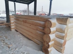Сруб бани  5.85×3.85 с двухметровой верандой